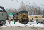 CSXT 464 Leads M426 in Monmouth 